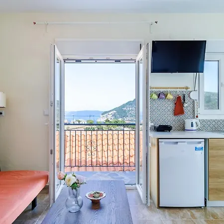 Aloupi Pool Apartment Skopelos Town Exterior photo