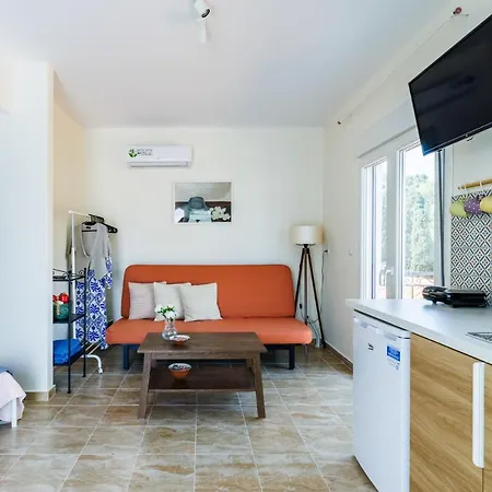 Aloupi Pool Apartment Skopelos Town Exterior photo