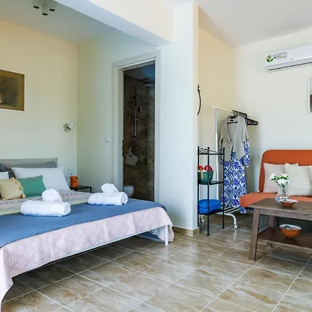Aloupi Pool Apartment Skopelos Town Exterior photo