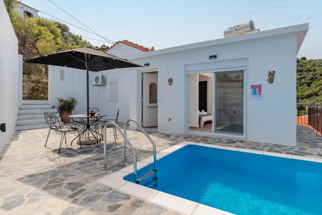 Appartement Aloupi Pool *